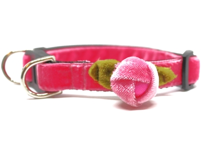 Rosebud Velvet Dog Collar-Safety Buckle